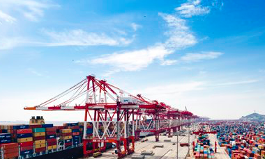 Chinese cities swim toward free trade ports
