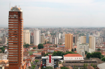 Prefeito Paulo Piau de Uberaba insiste no aeroporto, ZPE e gasoduto em seu pronunciamento