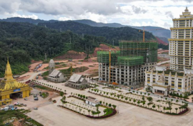 Laos aims to attract 709 firms to SEZs over next five years