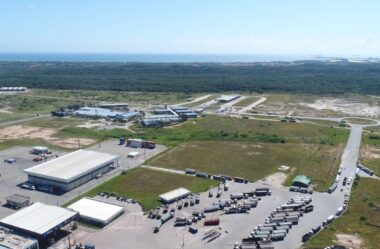 Lula assina MP no Ceará que torna obrigatório o uso de energia renovável em ZPEs