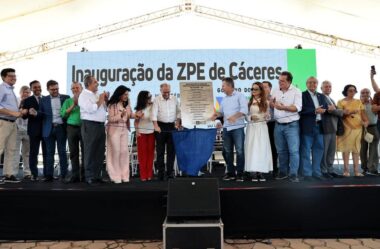 Governo de MT inaugura ZPE de Cáceres após mais de 30 anos de espera